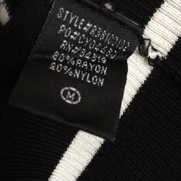 Women’s Mini Cardigan Size M Light Knit Black White Stripes Preppy Capsule - Picture 4 of 8